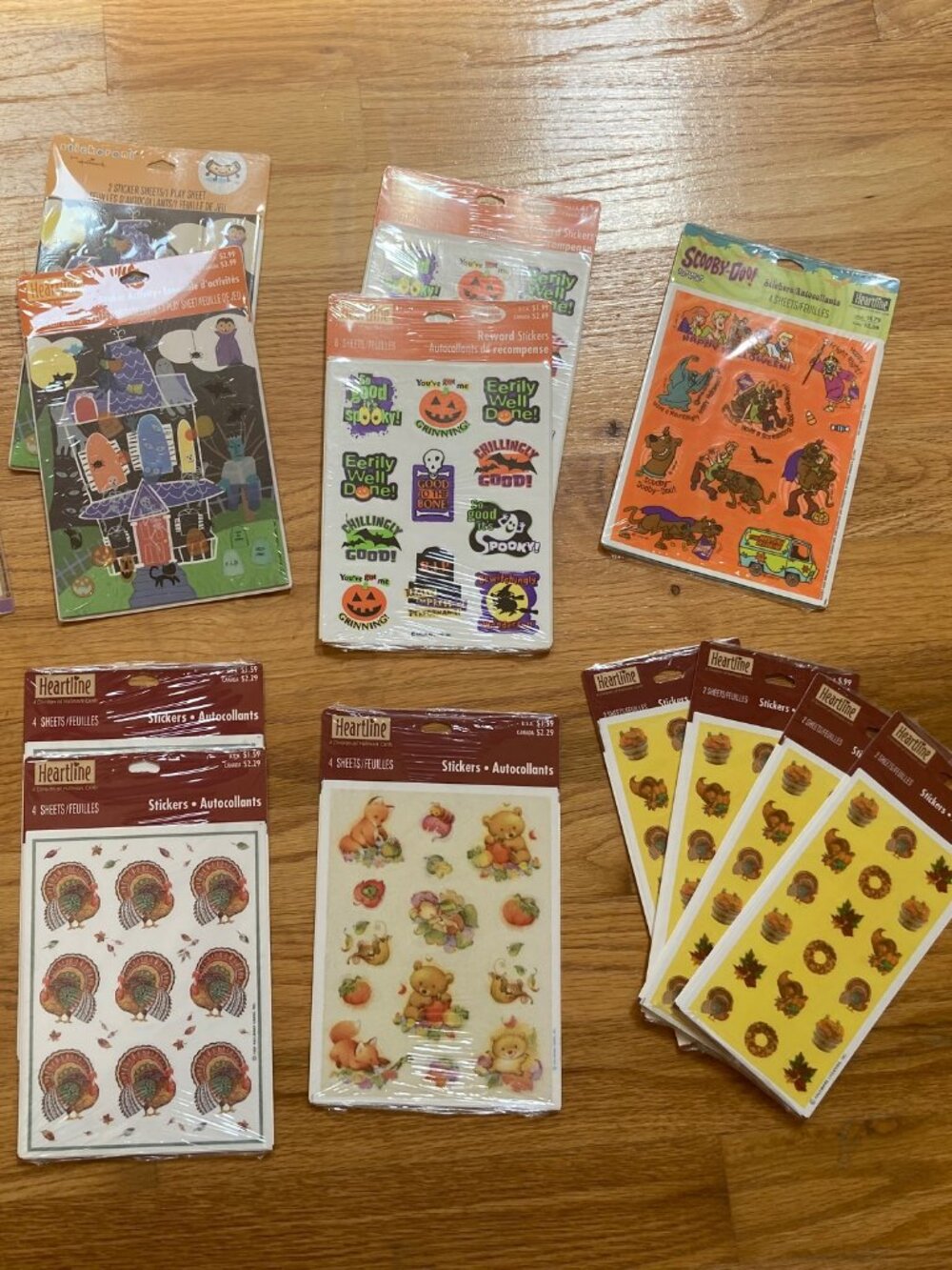 15 Packs of Halloween & Thanksgiving Stickers - Picture 13 of 13